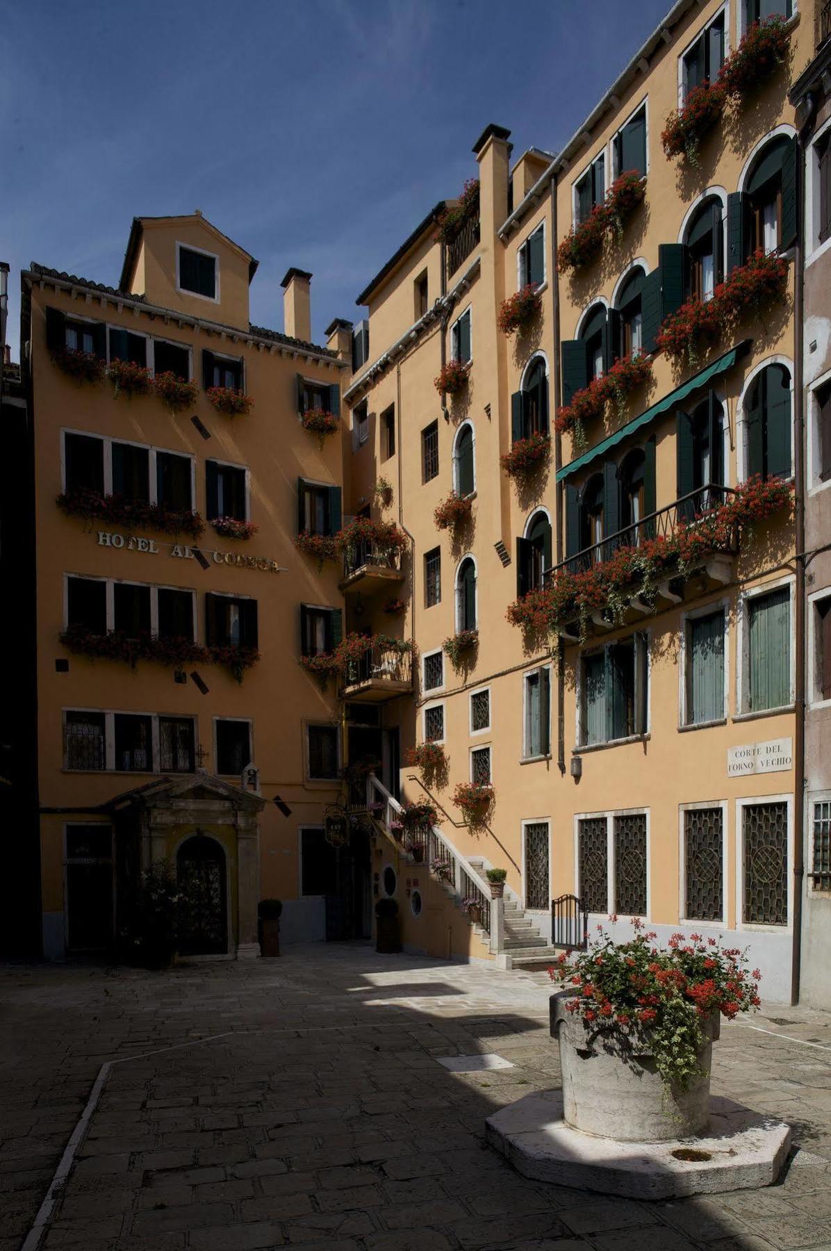 Hotel Al Codega Venecia Exterior foto