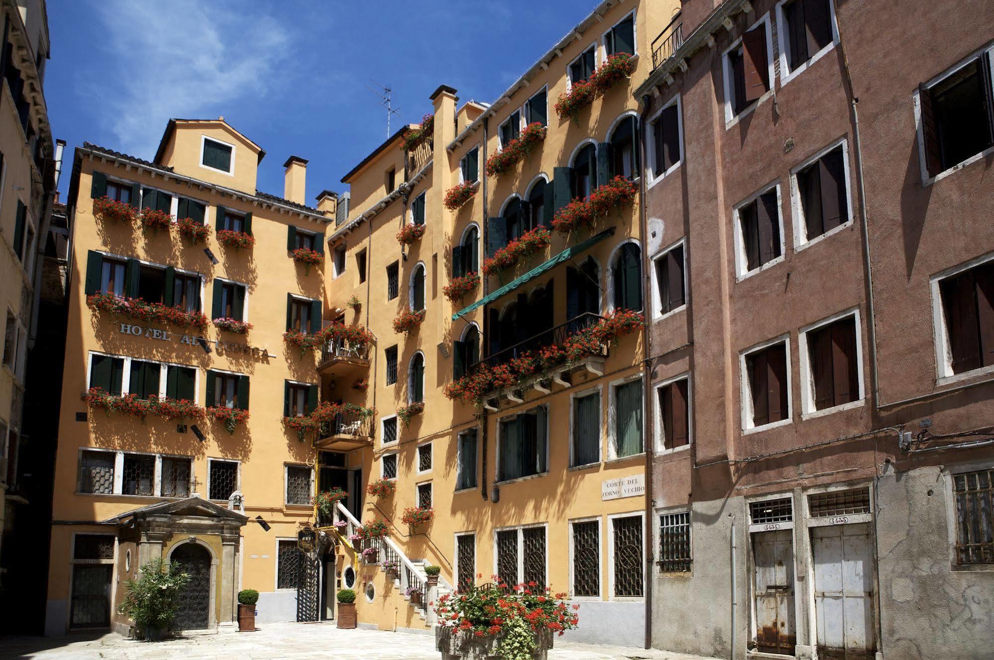 Hotel Al Codega Venecia Exterior foto
